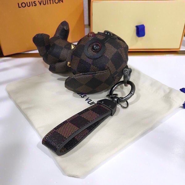 Best Quality Keychains LV 046