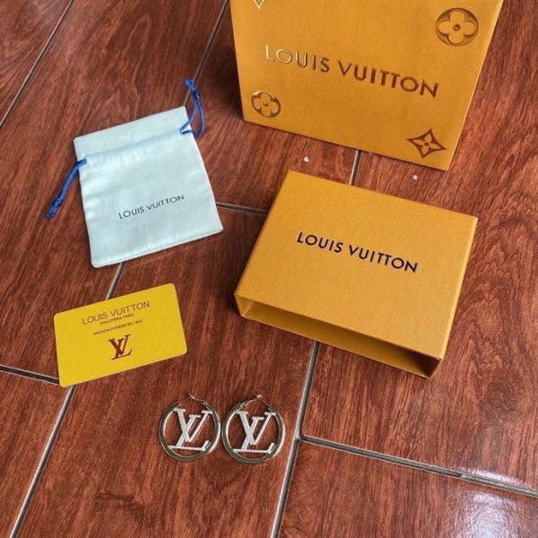 Best Quality Earring LV 001