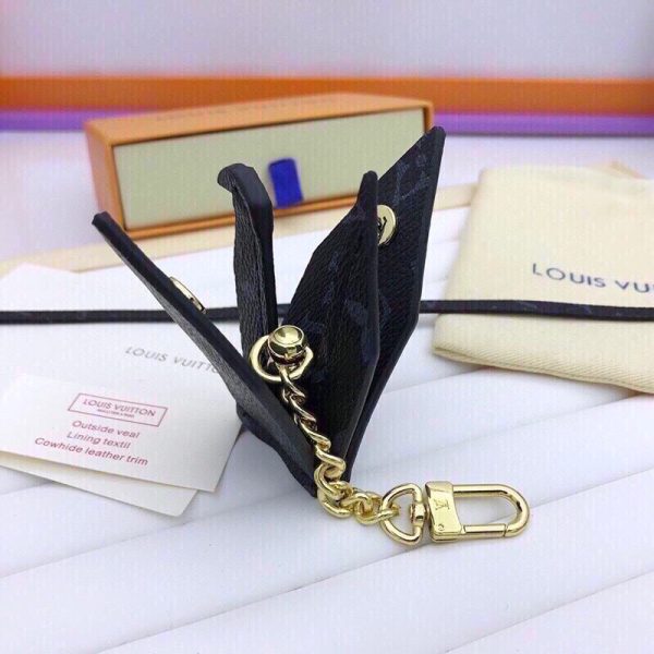 Best Quality Keychains LV 073