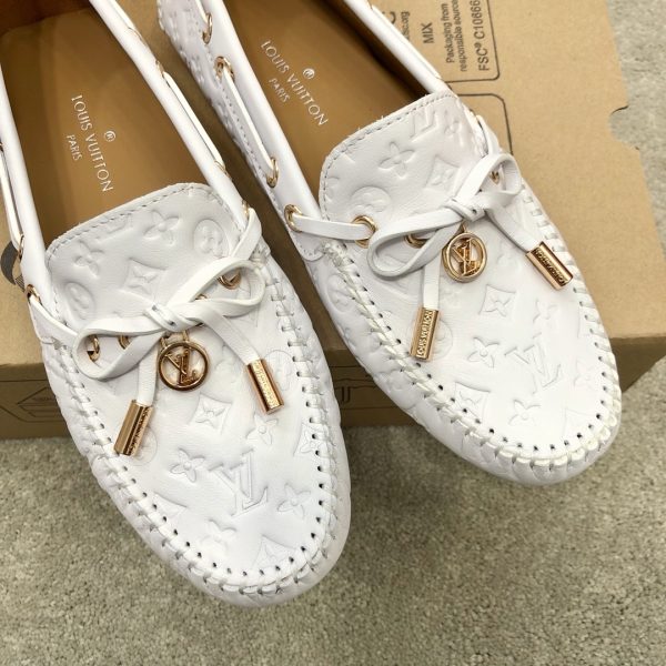 LV WOMEN’S GLORIA FLAT LOAFERS WHITE ZOOM SHOES