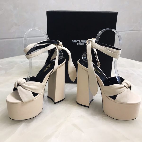 SL BIANCA SANDALS IN SMOOTH LEATHER