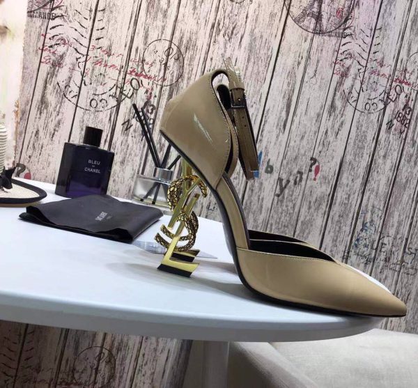 OPYUM SLINGBACK PUMPS IN PATENT LEATHER WITH GOLD-TONE HEEL