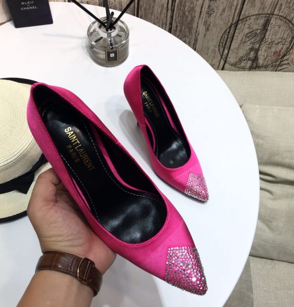 Diamond SLINGBACK PUMPS IN PATENT LEATHER