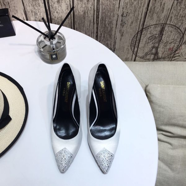 Diamond SLINGBACK PUMPS IN PATENT LEATHER