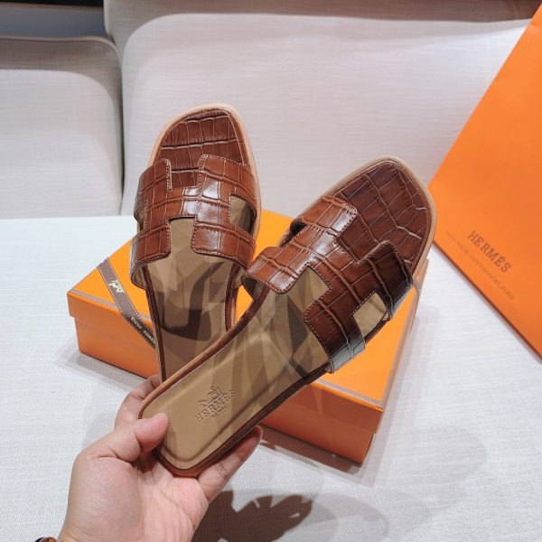 HM Oran Sandal