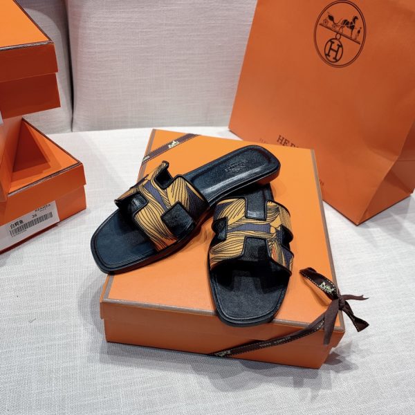 HM Oran Sandal