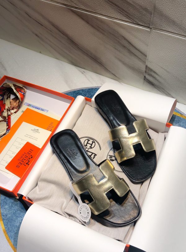 HM Oran Sandal