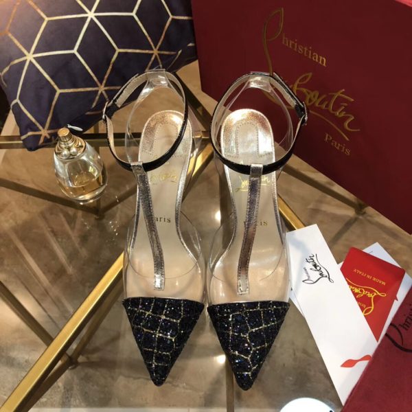 Christian Louboutin Nosy Flats