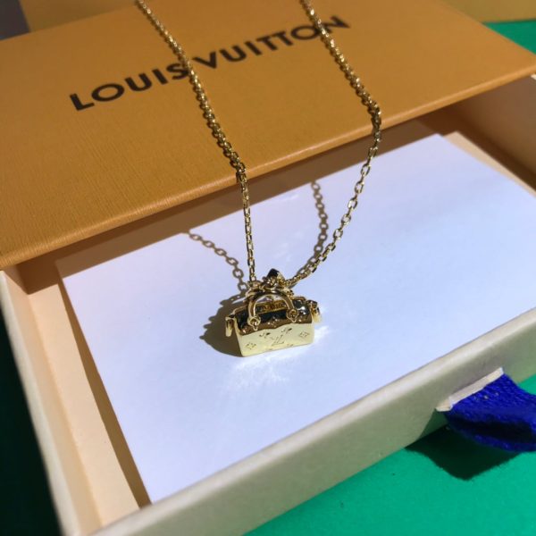 Best Quality Necklace LV 027