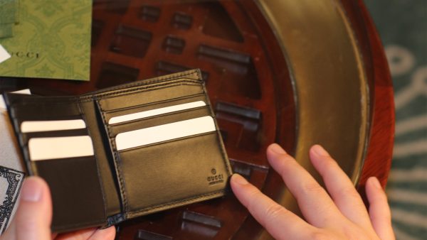 GG Signature wallet