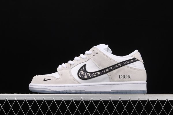 Dr ✖ Nike SB Dunk Low