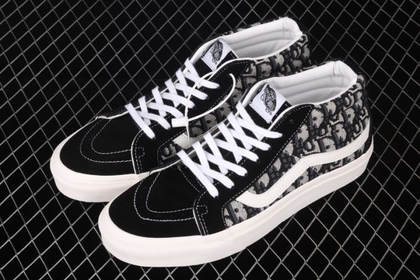 Dr ✖ Vans Sk8-Mid