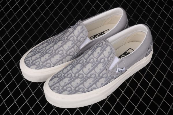 Dr ✖ Vans Classic Slip-on