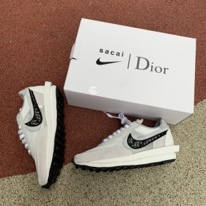 Sacai Dr ✖ Nike LDwaffle