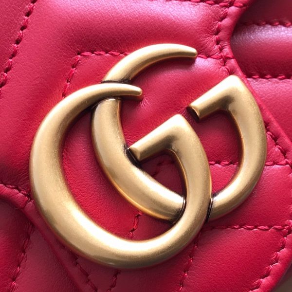 GG Marmont matelassé leather super mini bag