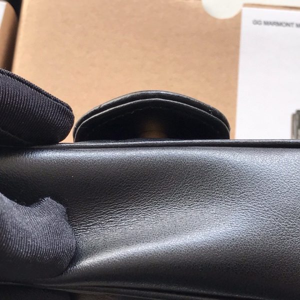 GG Marmont matelassé leather super mini bag