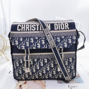 DR Crossbody