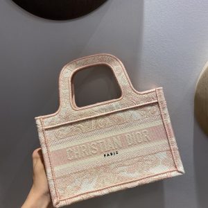 Dr BOOK TOTE