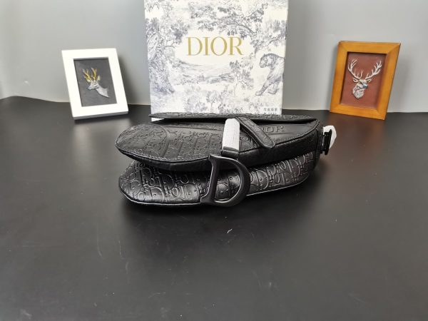 DR Men’s Saddle Bag