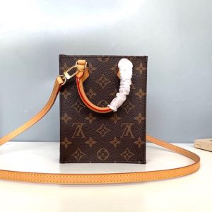 LV PETIT SAC PLAT SHOULDER BAG