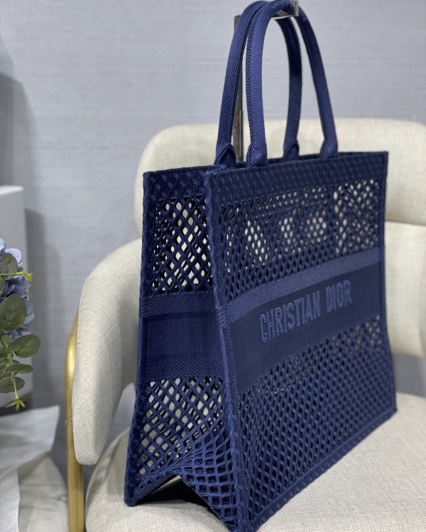 Dr BOOK TOTE