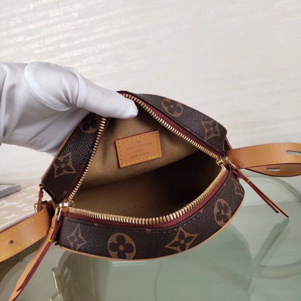 LV ROUND SHOULDER BAG