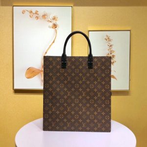 LV Sac Plat Monogram Solar Ray Canvas