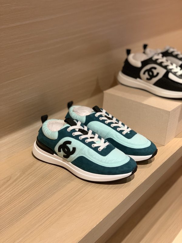 Cn SNEAKER