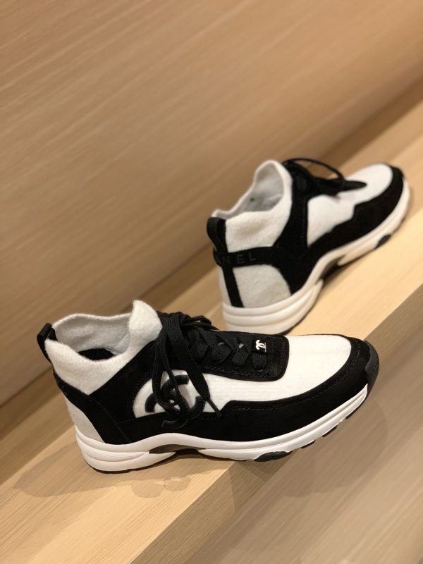 Cn SNEAKER