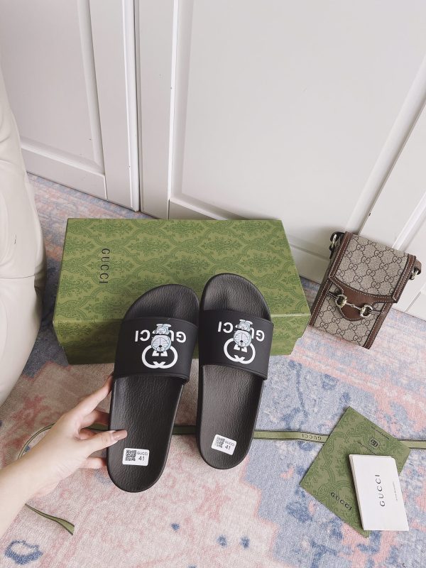 GG SLIPPERS 34