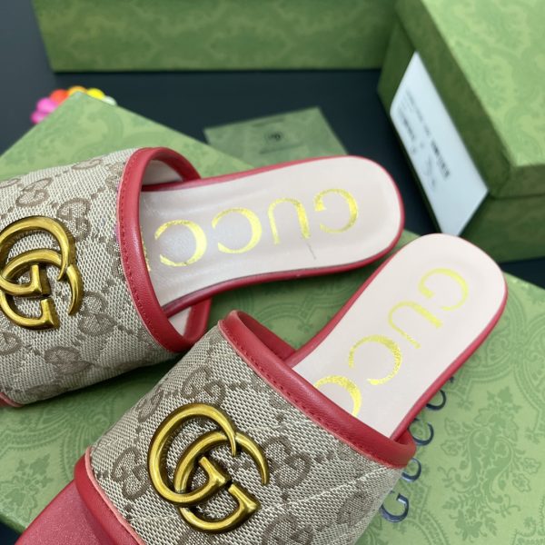 GG SLIPPERS 55