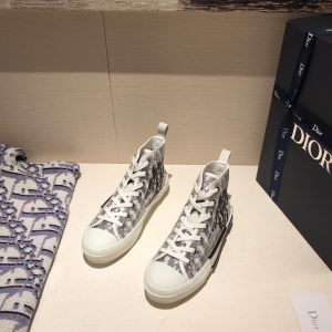 Dr SNEAKERS 42