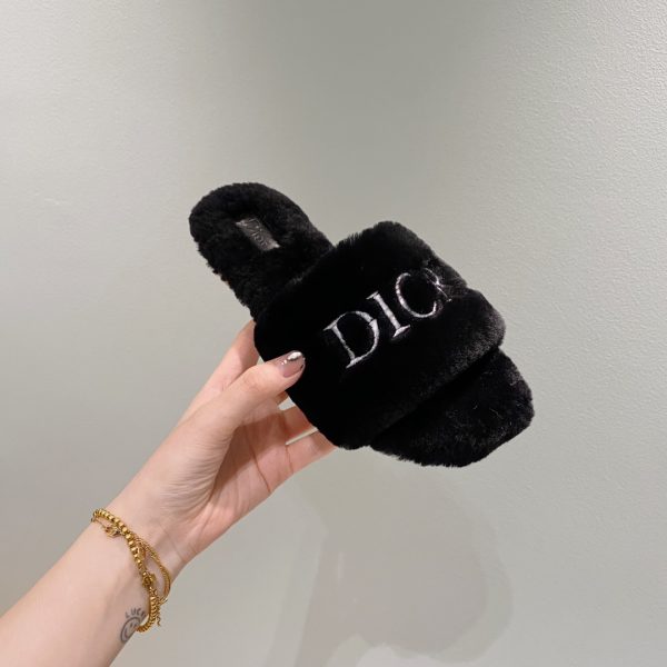 Dr SLIPPERS 25