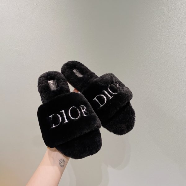 Dr SLIPPERS 25