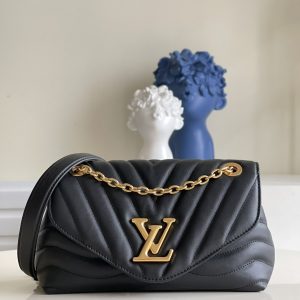 LV NEW WAVE CHAIN BAG