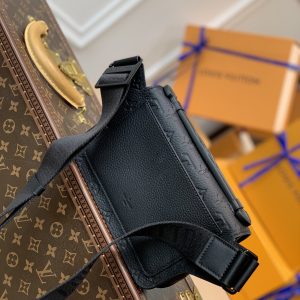 S LOCK SLING BAG