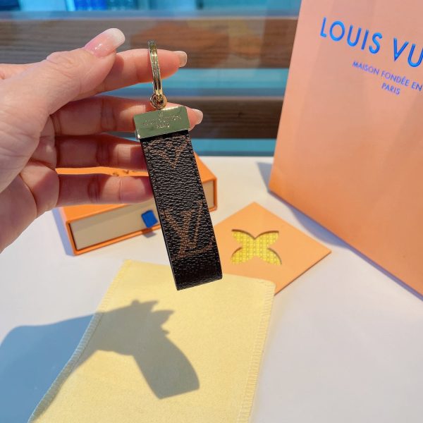 Best Quality Keychains LV 030