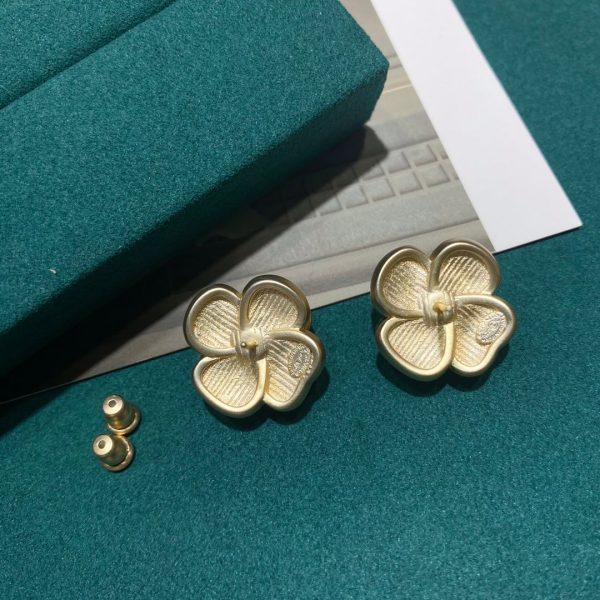 Best Quality Earring CN 072