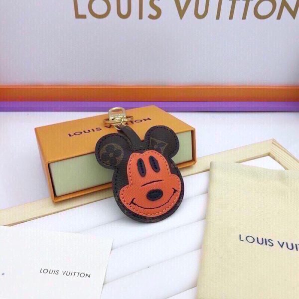 Best Quality Keychains LV 054