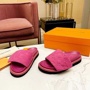 LV Slippers in Pink