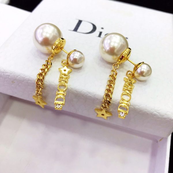 Best Quality Earring DR 045