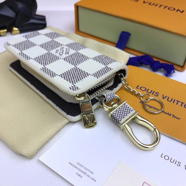 Best Quality Keychains LV 067