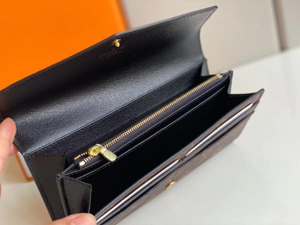 LV Sarah Wallet