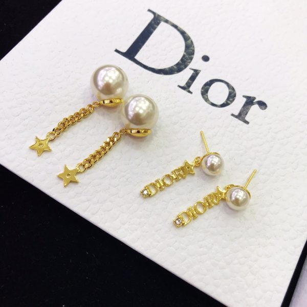 Best Quality Earring DR 045