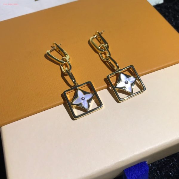 Best Quality Earring LV 004