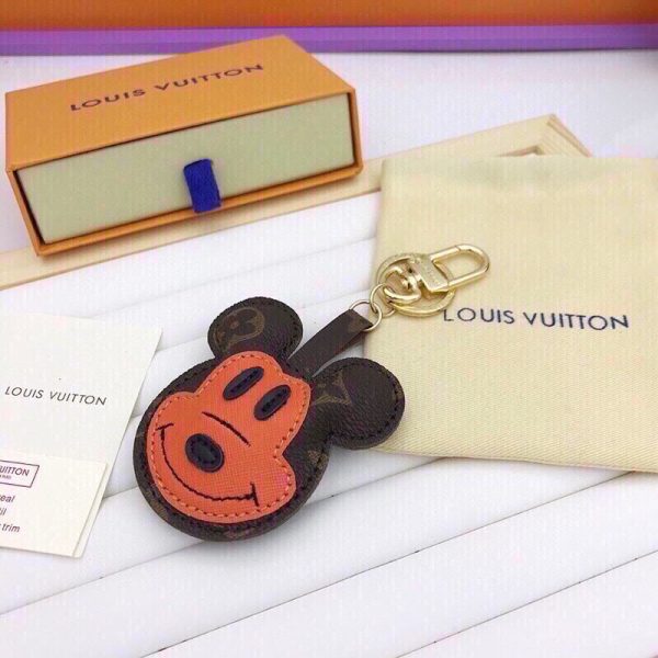 Best Quality Keychains LV 054