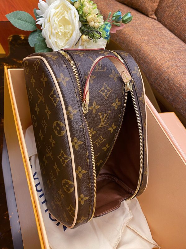 LV King Size Toiletry Bag