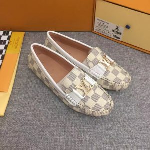 LV Flats