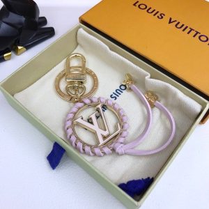 Best Quality Keychains LV 007