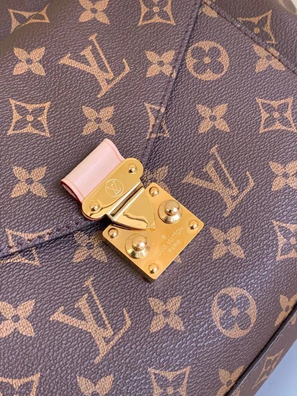 LV TOTE bag